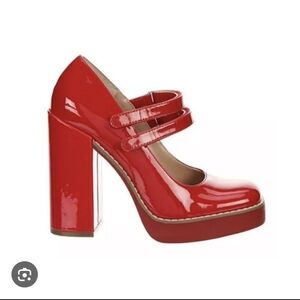 Steve Madden - Twice Red Patent Leather Mary-Jane's - Size 6